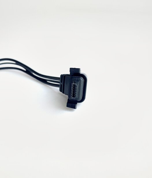 3,5 mm Adapter für Sena Spider Schwarzer 3,5 mm Ohrhörer-Adapter zum Anschluss von Ohrhörern an Motorrad- und Funkkommunikationssysteme.